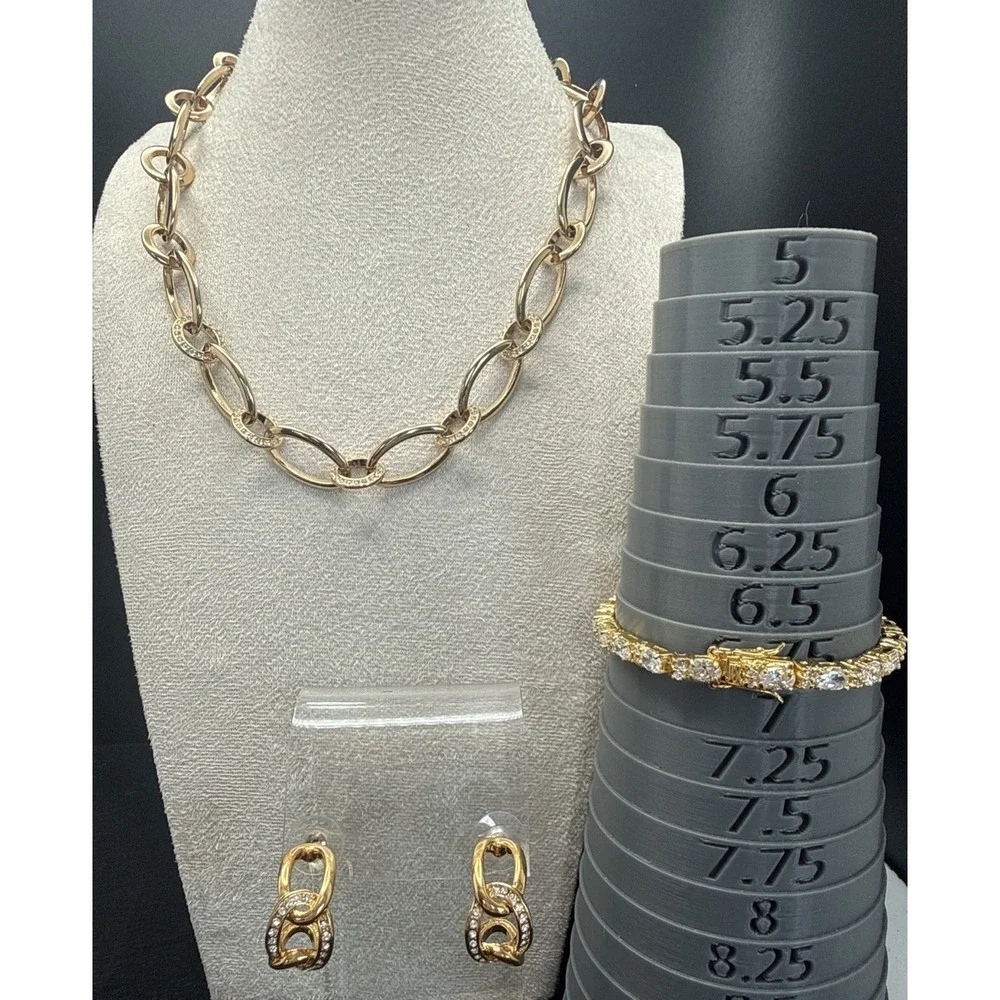 Gold Tone 3 Piece Jewelry Set Chain Lock Necklace, Earrings, 18KGE Bracelet NOS